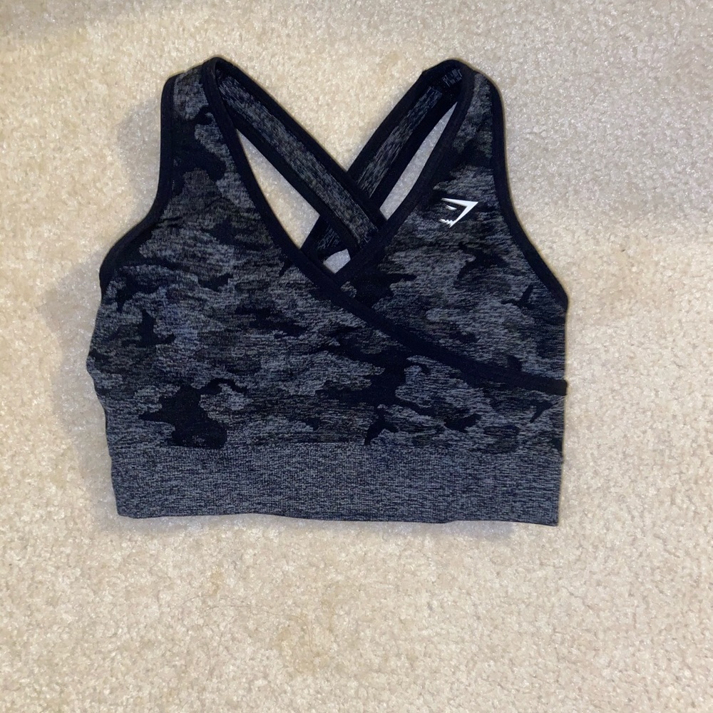 gymshark black camo bra